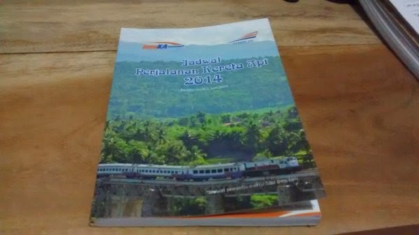 Buku Jadwal Perjalanan Kereta Api 2014