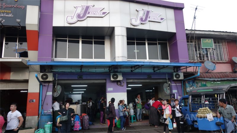 Kantor JJ Bus Aung Mingalar Highway Bus Station