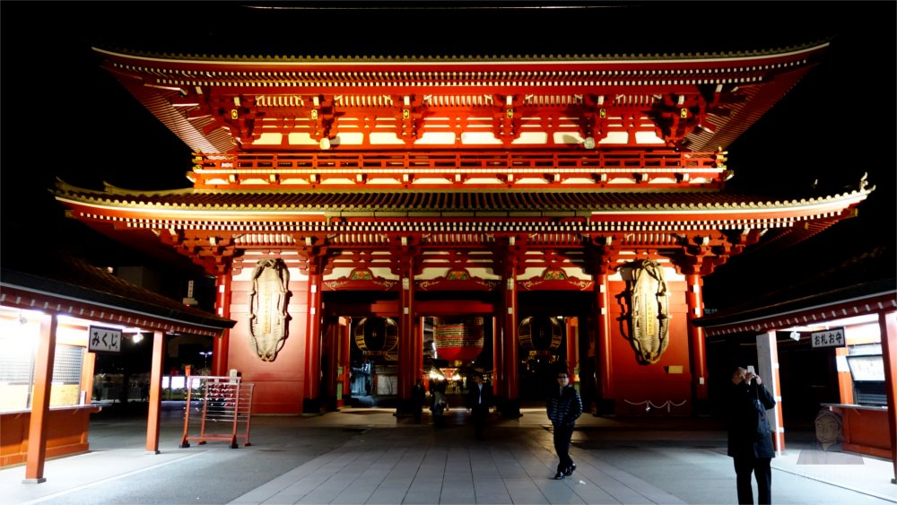 Hozomon Gate di Sensoji Temple