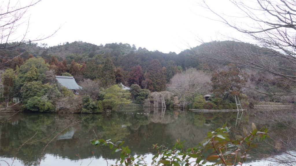 Kolam di Ryoanji Temple ketika Winter