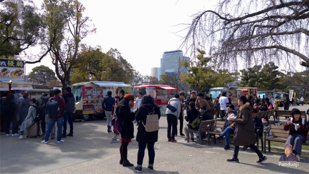  Food Truck di Osaka Castle yang menggoda Yen