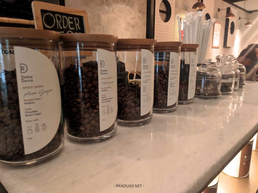  Pilihan kopi di Kedai Kopi Doma Dona