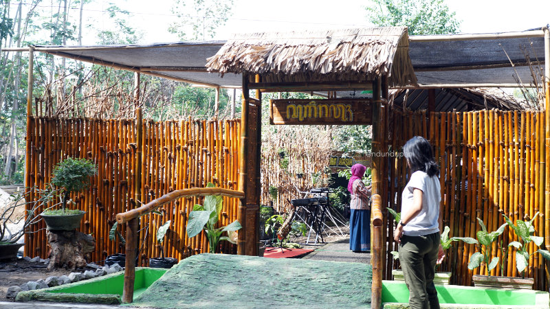 Warung Prasmanan Mbak Kasih Tlogo