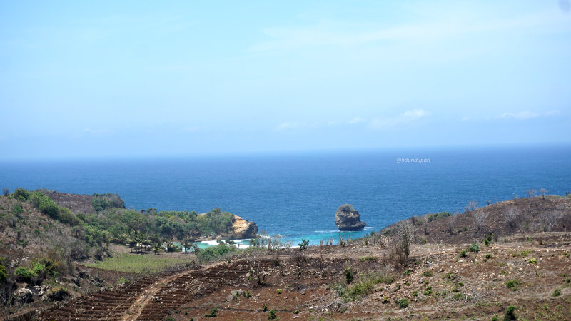 Keindahan Pantai Pudak