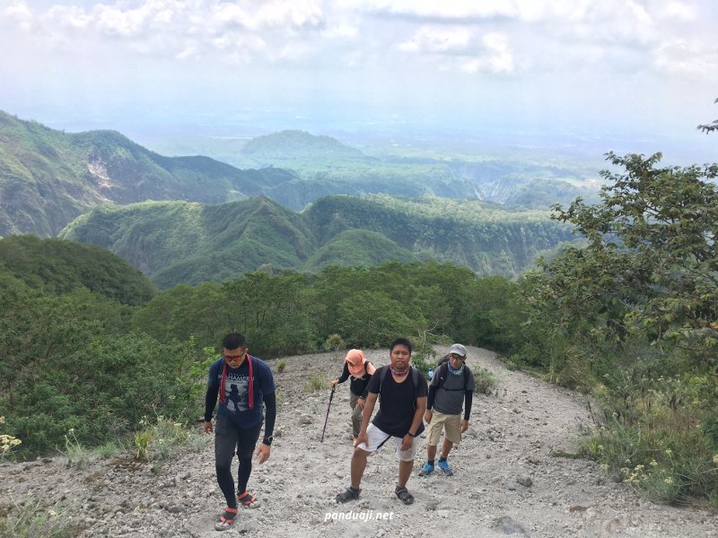 Puncak Botak di Gunung Kelud