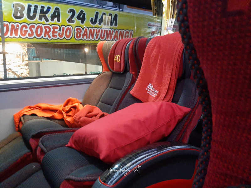 Kursi di Bus MTrans