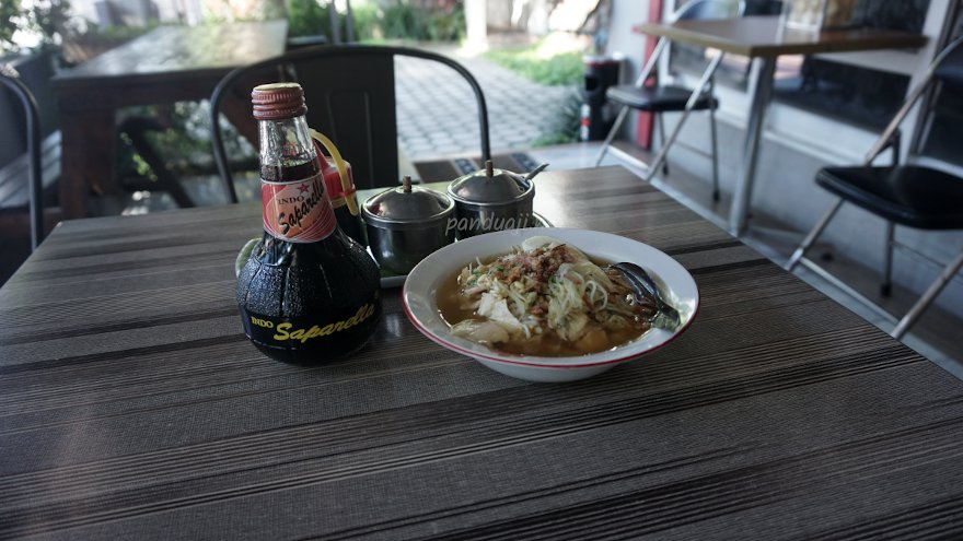 Soto Kudus Bu Is Blitar