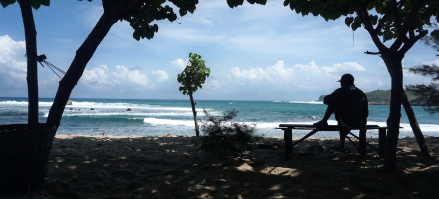 Liburan ke Pantai Tambakrejo Blitar 1 Pantai Tambakrejo Blitar