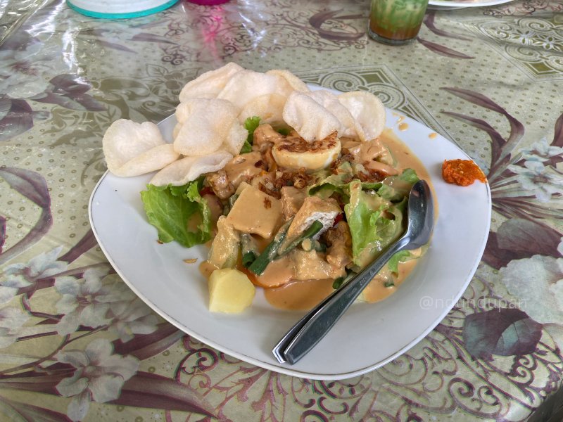 Gado-Gado Mbak Endah Srengat