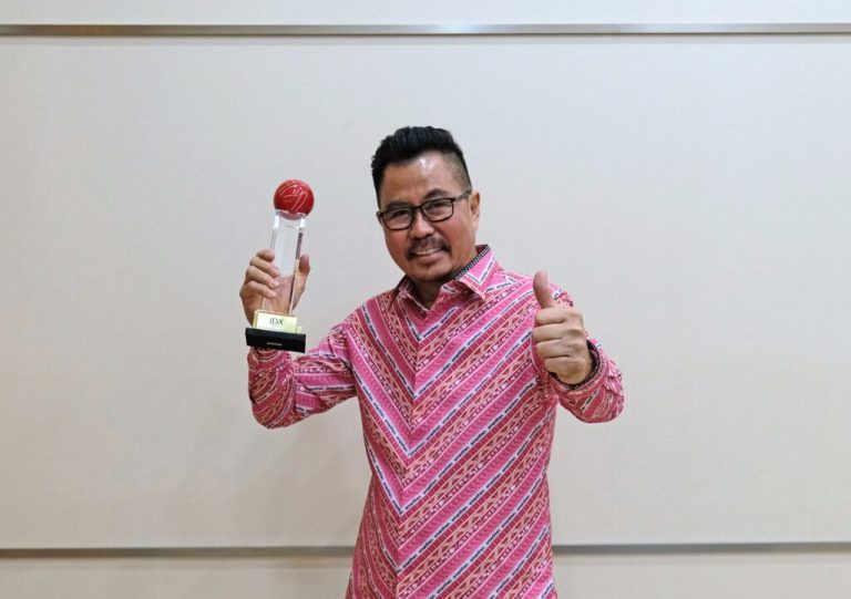 Djoko Tata Ibrahim Deputy CEO Smartfren