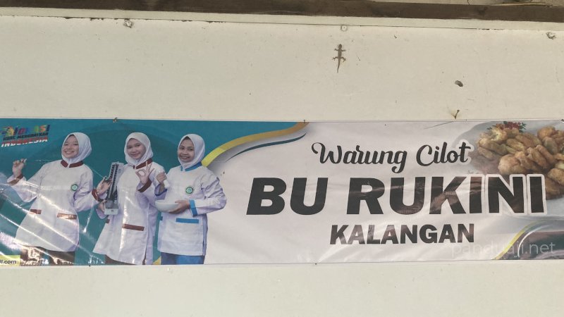 Warung Cilok Bu Rukini Kalangan