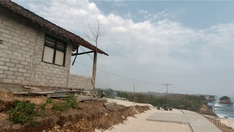 Camping-Ground-Songgo-Langit Keindahan Puncak Songgo Langit Blitar 1