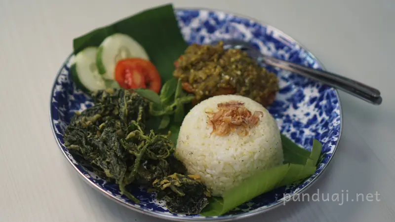 Nasi Jeruk Ayam Sambel Ijo